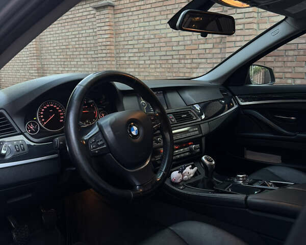 БМВ 5 Серия, объемом двигателя 2 л и пробегом 259 тыс. км за 13700 $, фото 6 на Automoto.ua