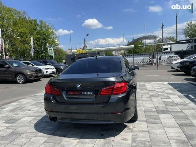 БМВ 5 Серия, объемом двигателя 0 л и пробегом 180 тыс. км за 15000 $, фото 11 на Automoto.ua