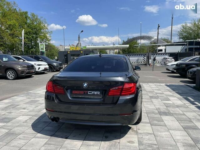 БМВ 5 Серия, объемом двигателя 0 л и пробегом 180 тыс. км за 15000 $, фото 12 на Automoto.ua