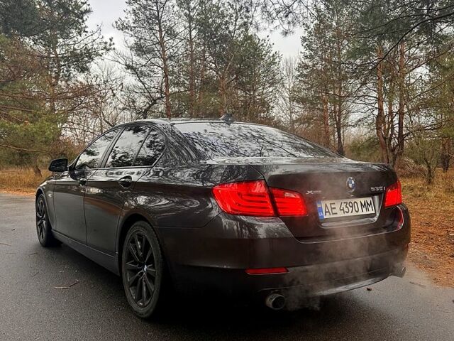 БМВ 5 Серия, объемом двигателя 30 л и пробегом 120 тыс. км за 13000 $, фото 4 на Automoto.ua