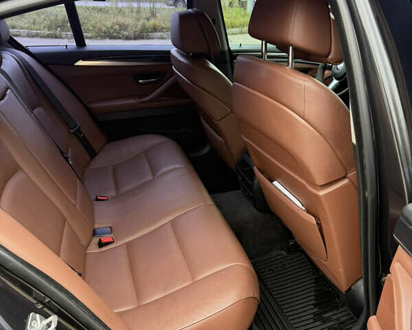 БМВ 5 Серия, объемом двигателя 2.99 л и пробегом 240 тыс. км за 17499 $, фото 15 на Automoto.ua