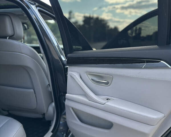 БМВ 5 Серия, объемом двигателя 3 л и пробегом 217 тыс. км за 15900 $, фото 20 на Automoto.ua