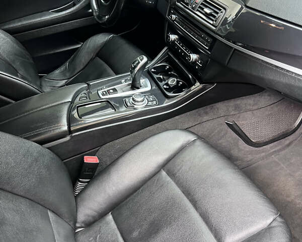 БМВ 5 Серия, объемом двигателя 2.99 л и пробегом 358 тыс. км за 16000 $, фото 9 на Automoto.ua