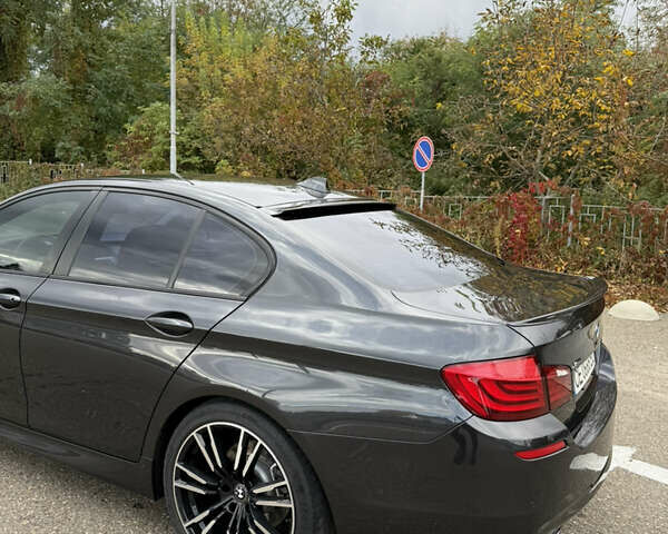 БМВ 5 Серия, объемом двигателя 2.99 л и пробегом 240 тыс. км за 17499 $, фото 9 на Automoto.ua