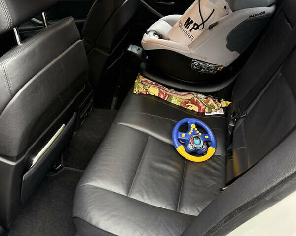 БМВ 5 Серия, объемом двигателя 3 л и пробегом 217 тыс. км за 18600 $, фото 24 на Automoto.ua