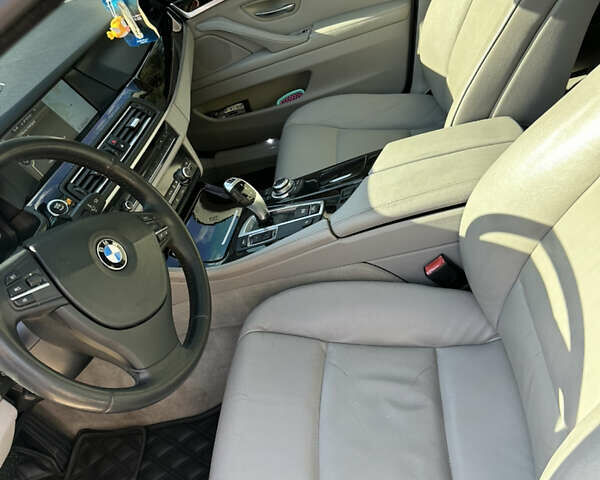 БМВ 5 Серия, объемом двигателя 3 л и пробегом 217 тыс. км за 15900 $, фото 13 на Automoto.ua