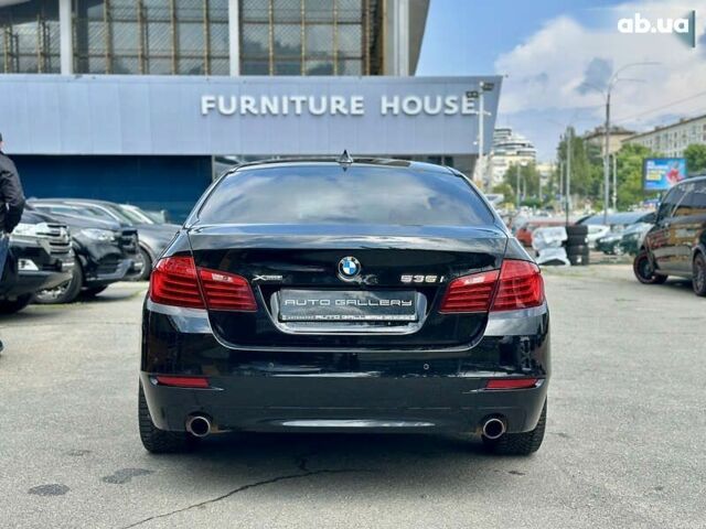 БМВ 5 Серия, объемом двигателя 3 л и пробегом 121 тыс. км за 18500 $, фото 3 на Automoto.ua