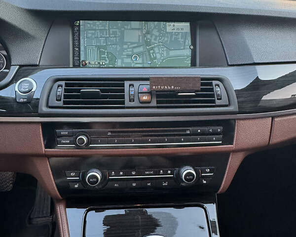 БМВ 5 Серія, об'ємом двигуна 3 л та пробігом 123 тис. км за 17100 $, фото 15 на Automoto.ua
