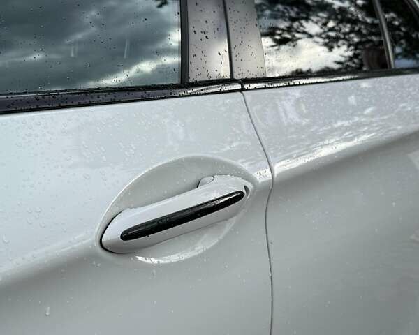 БМВ 5 Серія, об'ємом двигуна 2 л та пробігом 195 тис. км за 15000 $, фото 16 на Automoto.ua