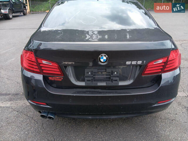 БМВ 5 Серія, об'ємом двигуна 2 л та пробігом 190 тис. км за 11000 $, фото 4 на Automoto.ua