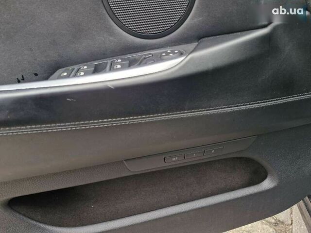 БМВ 5 Серия, объемом двигателя 3 л и пробегом 221 тыс. км за 14499 $, фото 12 на Automoto.ua