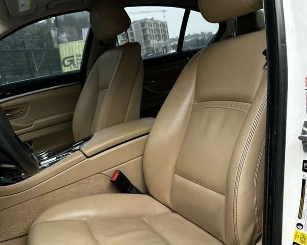 БМВ 5 Серія, об'ємом двигуна 3 л та пробігом 157 тис. км за 15900 $, фото 6 на Automoto.ua