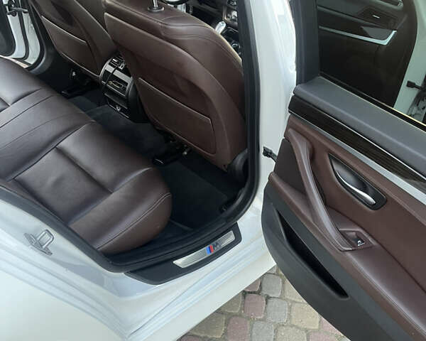 БМВ 5 Серія, об'ємом двигуна 2.98 л та пробігом 158 тис. км за 19500 $, фото 11 на Automoto.ua