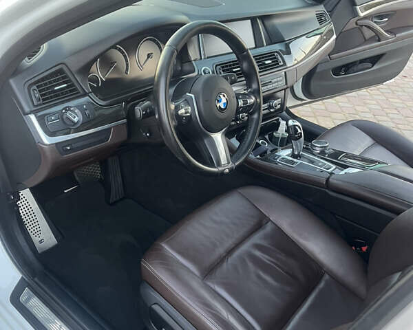 БМВ 5 Серія, об'ємом двигуна 2.98 л та пробігом 158 тис. км за 19500 $, фото 5 на Automoto.ua