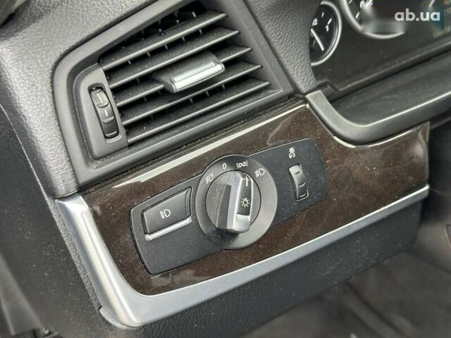 БМВ 5 Серія, об'ємом двигуна 3 л та пробігом 136 тис. км за 15690 $, фото 20 на Automoto.ua