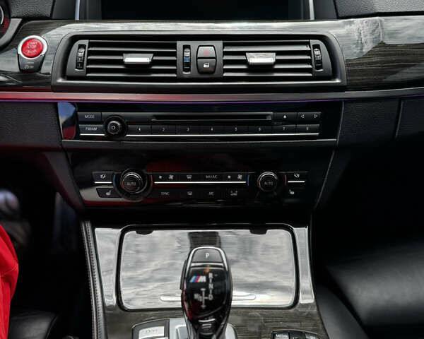 БМВ 5 Серія, об'ємом двигуна 3 л та пробігом 209 тис. км за 20000 $, фото 12 на Automoto.ua