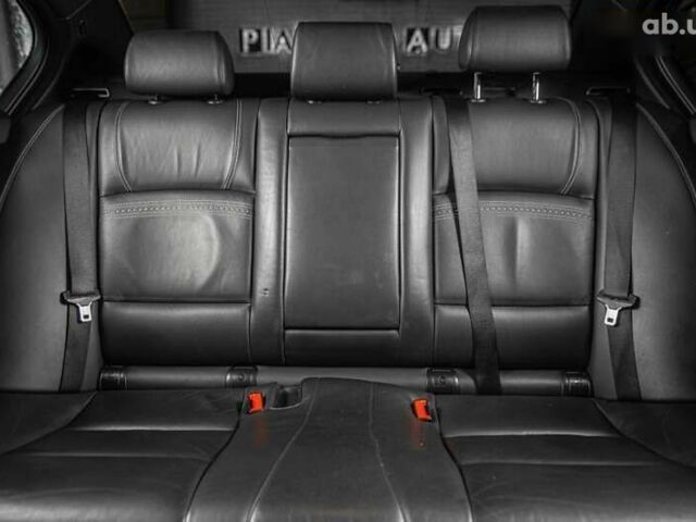 БМВ 5 Серія, об'ємом двигуна 3 л та пробігом 122 тис. км за 19900 $, фото 11 на Automoto.ua