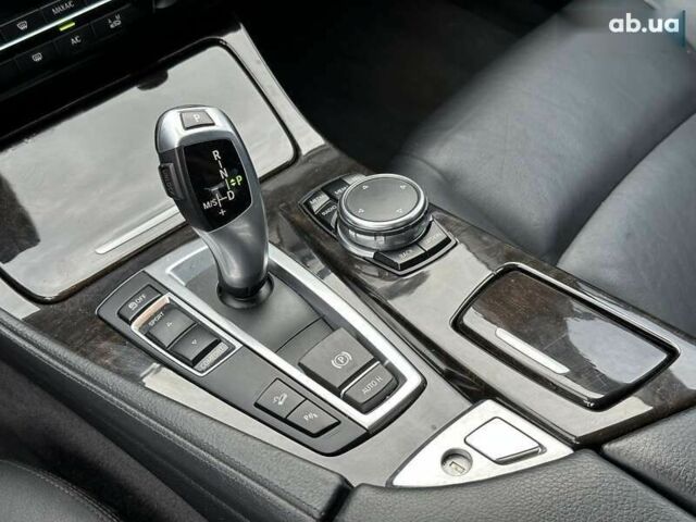 БМВ 5 Серія, об'ємом двигуна 3 л та пробігом 136 тис. км за 15690 $, фото 27 на Automoto.ua