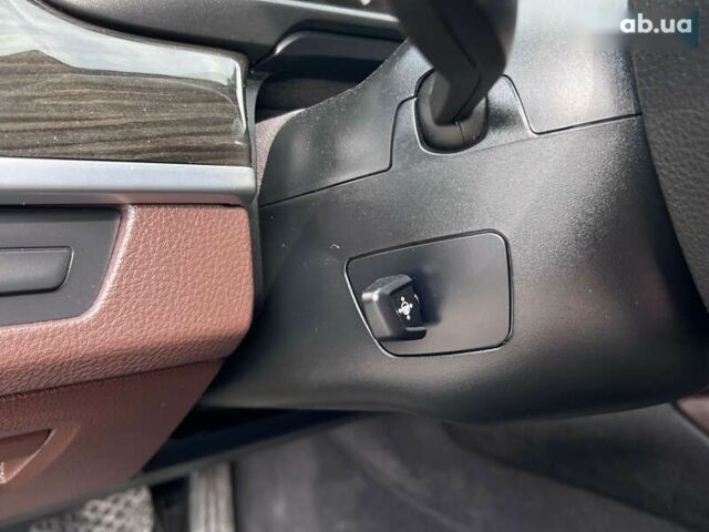 БМВ 5 Серія, об'ємом двигуна 3 л та пробігом 220 тис. км за 15990 $, фото 20 на Automoto.ua