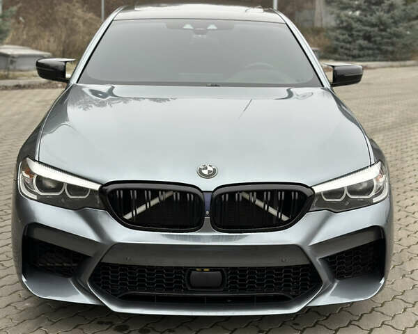 БМВ 5 Серия, объемом двигателя 0 л и пробегом 133 тыс. км за 31700 $, фото 1 на Automoto.ua