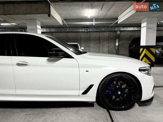 БМВ 5 Серия, объемом двигателя 3 л и пробегом 137 тыс. км за 38000 $, фото 19 на Automoto.ua