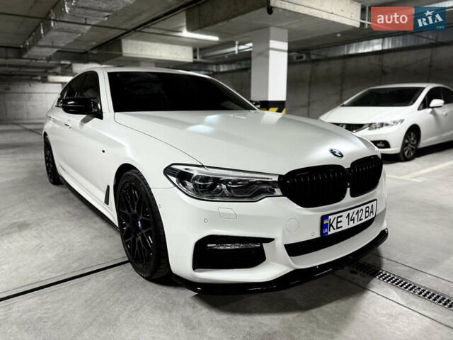 БМВ 5 Серия, объемом двигателя 3 л и пробегом 137 тыс. км за 38000 $, фото 21 на Automoto.ua