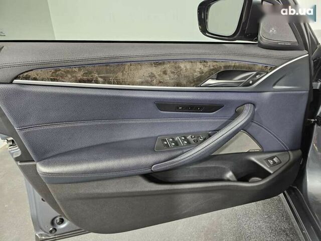 БМВ 5 Серія, об'ємом двигуна 3 л та пробігом 103 тис. км за 36999 $, фото 22 на Automoto.ua