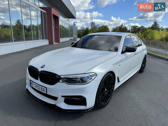БМВ 5 Серия, объемом двигателя 3 л и пробегом 137 тыс. км за 42000 $, фото 2 на Automoto.ua