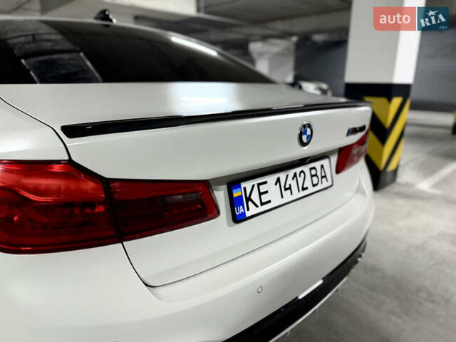 БМВ 5 Серия, объемом двигателя 3 л и пробегом 137 тыс. км за 38000 $, фото 13 на Automoto.ua