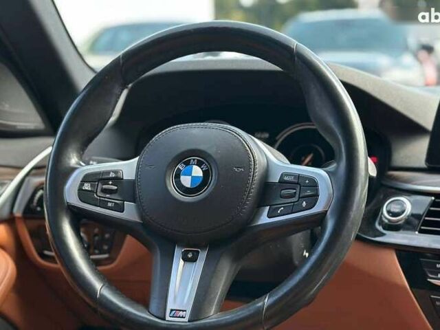 БМВ 5 Серия, объемом двигателя 0 л и пробегом 102 тыс. км за 33200 $, фото 13 на Automoto.ua