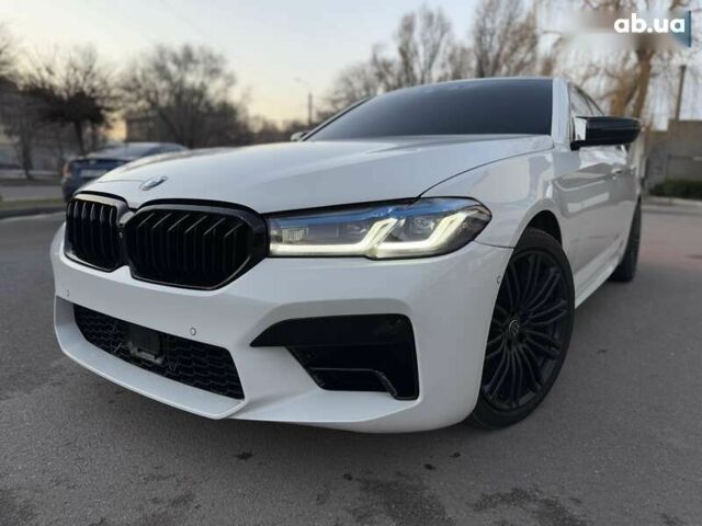 БМВ 5 Серия, объемом двигателя 2 л и пробегом 174 тыс. км за 26999 $, фото 2 на Automoto.ua