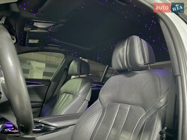 БМВ 5 Серия, объемом двигателя 3 л и пробегом 137 тыс. км за 38000 $, фото 29 на Automoto.ua