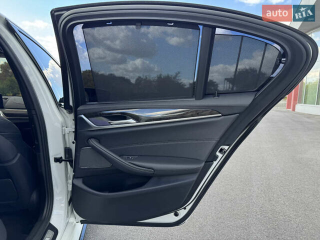 БМВ 5 Серия, объемом двигателя 3 л и пробегом 137 тыс. км за 42000 $, фото 22 на Automoto.ua