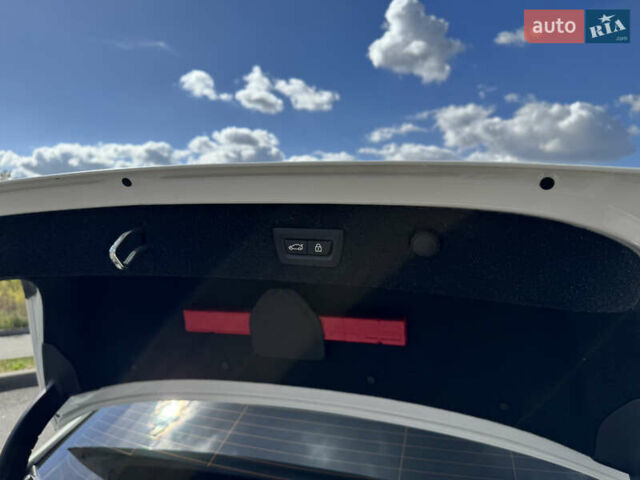 БМВ 5 Серия, объемом двигателя 3 л и пробегом 137 тыс. км за 42000 $, фото 26 на Automoto.ua