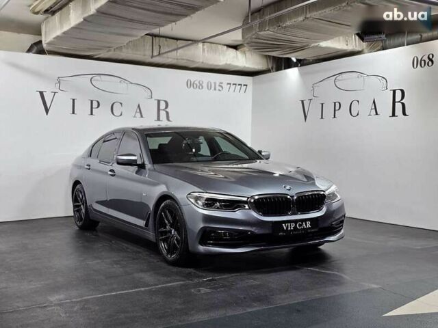 БМВ 5 Серія, об'ємом двигуна 3 л та пробігом 103 тис. км за 36999 $, фото 4 на Automoto.ua