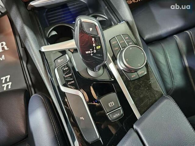 БМВ 5 Серія, об'ємом двигуна 3 л та пробігом 103 тис. км за 36999 $, фото 26 на Automoto.ua