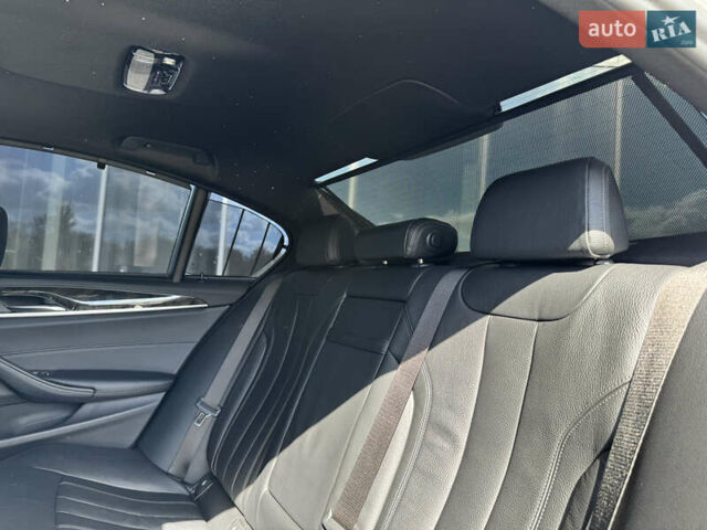 БМВ 5 Серия, объемом двигателя 3 л и пробегом 137 тыс. км за 42000 $, фото 21 на Automoto.ua