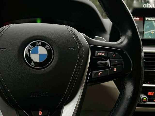 БМВ 5 Серия, объемом двигателя 2 л и пробегом 93 тыс. км за 28300 $, фото 11 на Automoto.ua