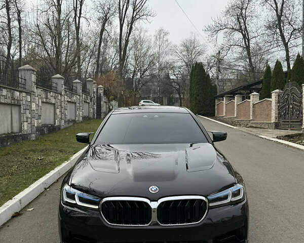 БМВ 5 Серия, объемом двигателя 3 л и пробегом 200 тыс. км за 31000 $, фото 8 на Automoto.ua