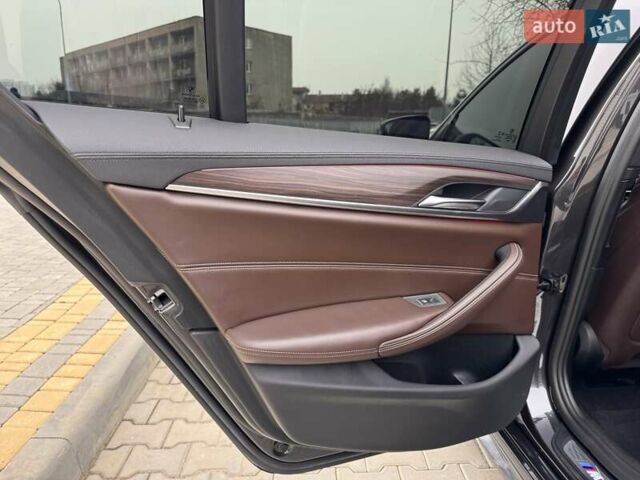 БМВ 5 Серія, об'ємом двигуна 2 л та пробігом 57 тис. км за 38000 $, фото 64 на Automoto.ua