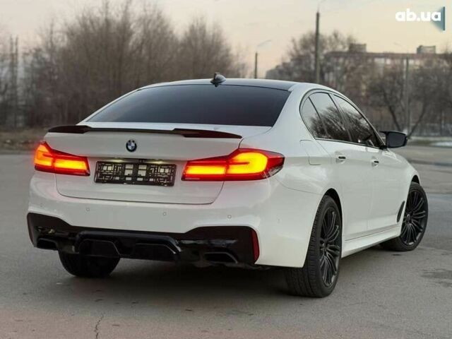 БМВ 5 Серия, объемом двигателя 2 л и пробегом 174 тыс. км за 26999 $, фото 10 на Automoto.ua