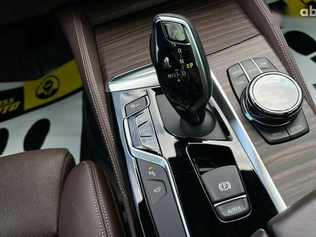 БМВ 5 Серія, об'ємом двигуна 2 л та пробігом 23 тис. км за 36500 $, фото 16 на Automoto.ua