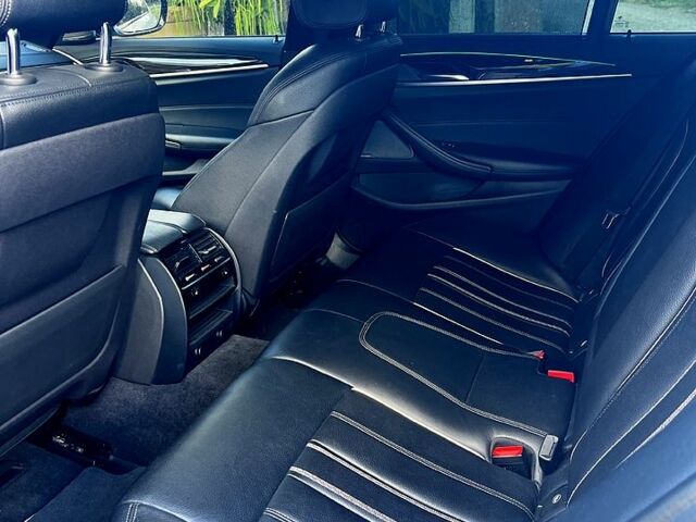 БМВ 5 Серия, объемом двигателя 30 л и пробегом 69 тыс. км за 38999 $, фото 4 на Automoto.ua