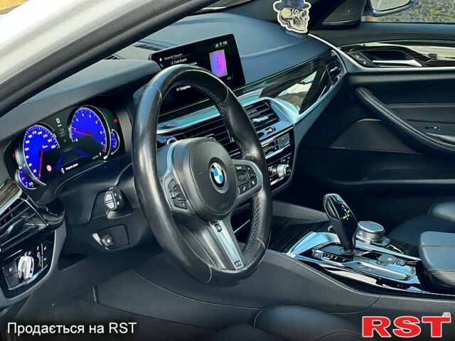 БМВ 5 Серия, объемом двигателя 30 л и пробегом 69 тыс. км за 38999 $, фото 2 на Automoto.ua