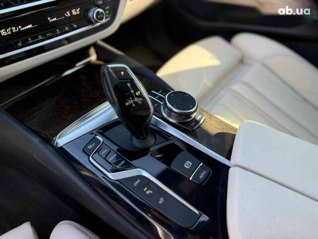 БМВ 5 Серия, объемом двигателя 0 л и пробегом 168 тыс. км за 27999 $, фото 28 на Automoto.ua