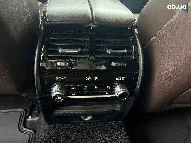 БМВ 5 Серия, объемом двигателя 2 л и пробегом 240 тыс. км за 28000 $, фото 13 на Automoto.ua