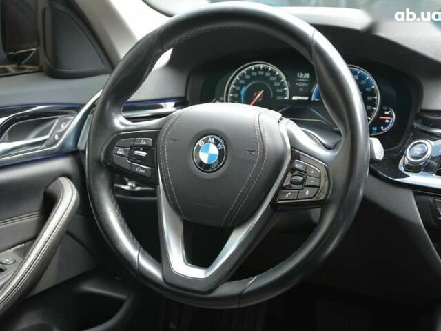 БМВ 5 Серия, объемом двигателя 0 л и пробегом 210 тыс. км за 28500 $, фото 24 на Automoto.ua