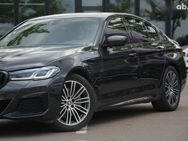 БМВ 5 Серия, объемом двигателя 0 л и пробегом 210 тыс. км за 28500 $, фото 6 на Automoto.ua