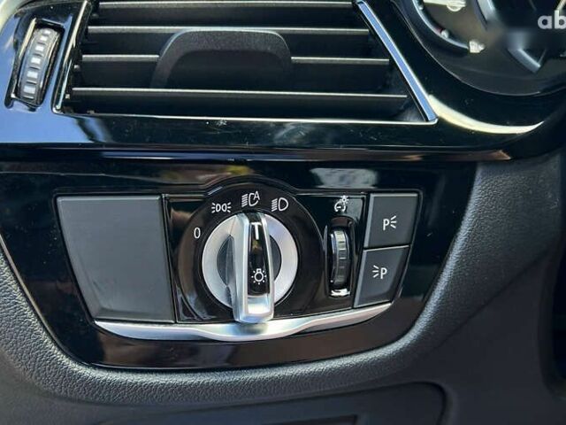 БМВ 5 Серия, объемом двигателя 0 л и пробегом 96 тыс. км за 32800 $, фото 21 на Automoto.ua