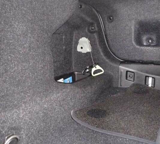 БМВ 5 Серия, объемом двигателя 2 л и пробегом 43 тыс. км за 34500 $, фото 12 на Automoto.ua